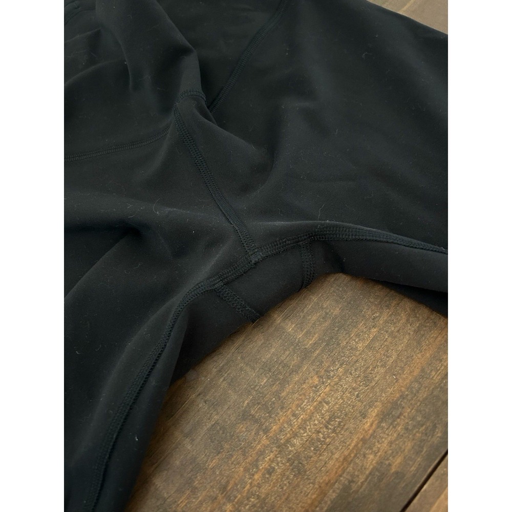 Women's Lululemon Black  Wunder Under High Rise   Leggings size 6 24" - Picture 5 of 8